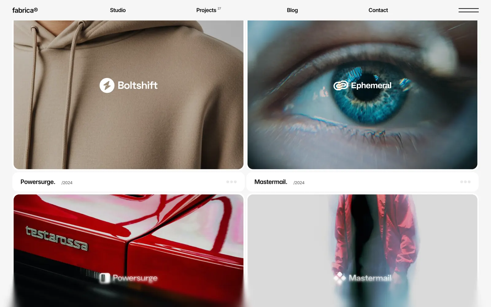 La griglia dei progetti: Boltshift, Ephemeral, Powersurge, Mastermail con le foto grandi e il nome del cliente con l'anno